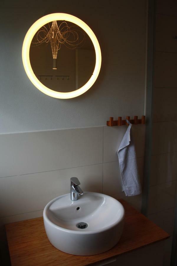 Ferienwohnung Anna - Charmante Ferienwohnung In Bevorzugter Lage 康斯坦茨 外观 照片